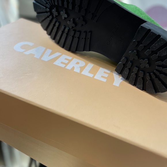 Suede Loafers in Apple Green - size 38 - Picture 3 of 3